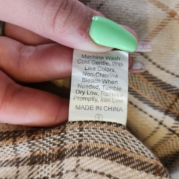 Shein flannel jacket - Picture 2 of 6